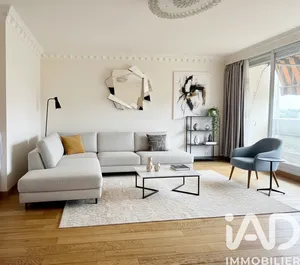 Apartment at Maisons-Alfort (94700)
