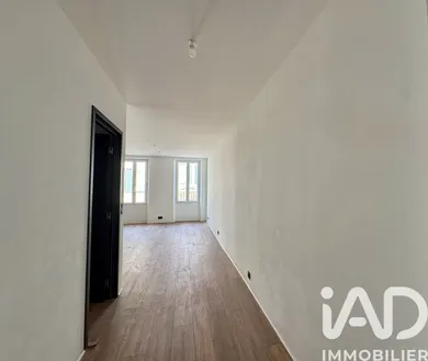 Apartment in Cogolin (83310)