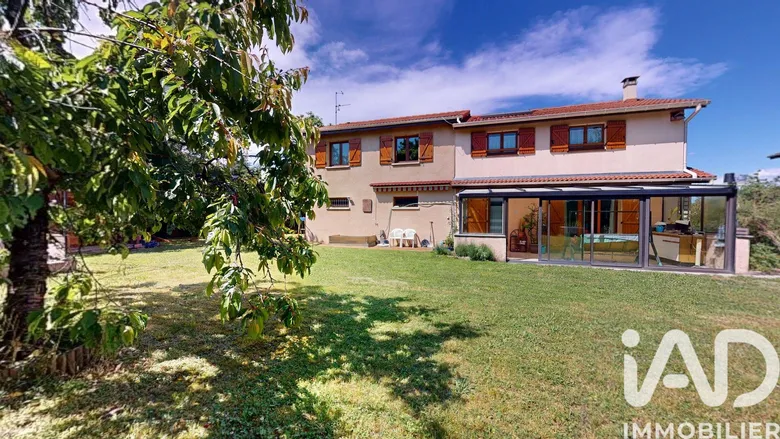 Maison 6 pièces 163 m² · à Marcy-l'Étoile · 163 m² · 595 000 €