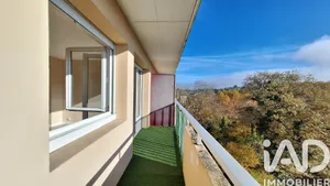 Appartement à l'Arbresle (69210)