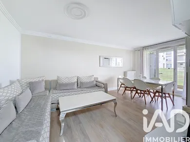 Apartment in Suresnes (92150)