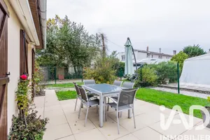 House in Pessac (33600)