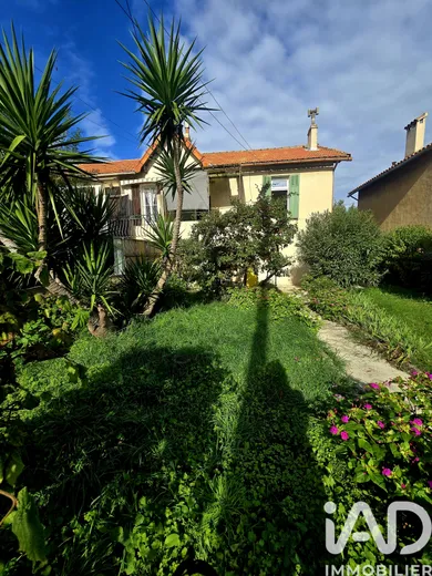 Maison à Marseille (13015)