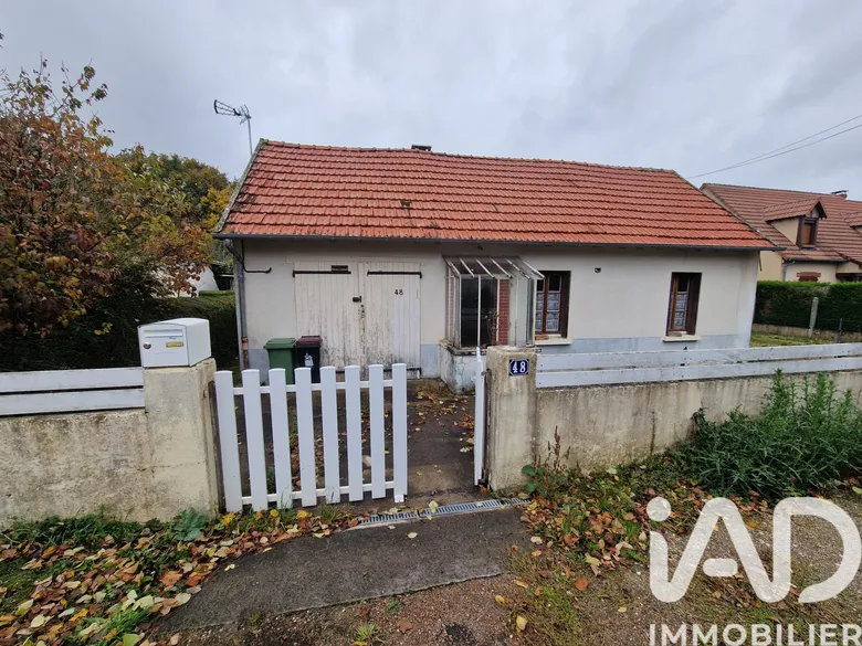 Maison 4 pièces 75 m² · à Rogny-les-Sept-Écluses · 75 m² · 78 000 €
