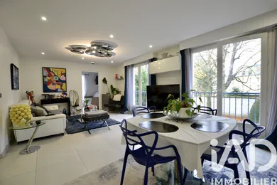 Appartement à Versailles (78000)