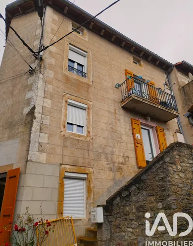 Village house in Lapanouse-de-Cernon (12230)