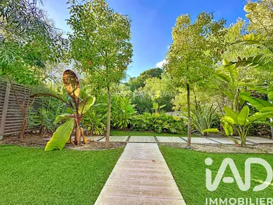 Appartement à Sanary-sur-Mer (83110)