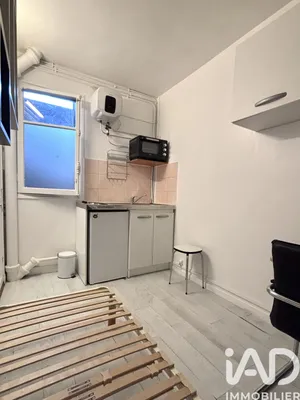 Apartment at Paris (75016)