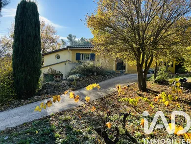 House in Besse-sur-Issole (83890)