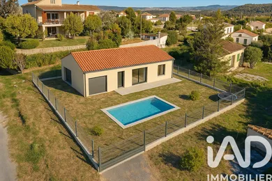 Terrain à bâtir à Saint-Sernin (07200)