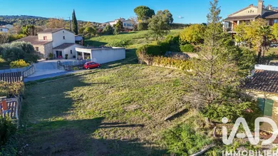 Terrain à bâtir à Saint-Sernin (07200)