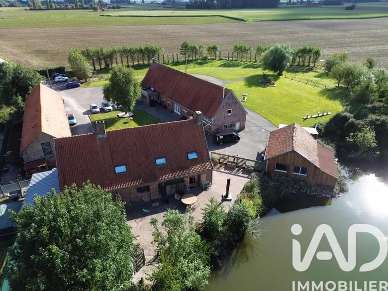 Maison 11 pièces 190 m² · à Rexpoëde · 190 m² · 599 000 €