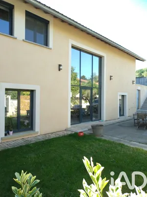 House at Beynost (01700)