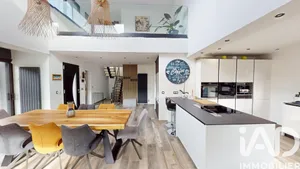 Maison d'architecte à Limoges-Fourches (77550)