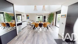 Architectural house at Limoges-Fourches (77550)