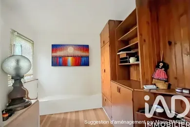 Maison à Villeneuve-le-Roi (94290)