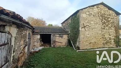 Terrain à DOUE EN ANJOU (49700)