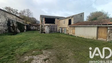 Land at DOUE EN ANJOU (49700)