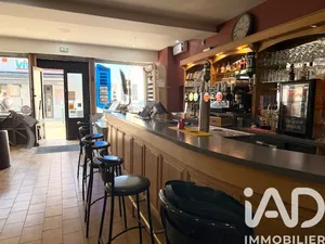 Building at Landreville (10110)