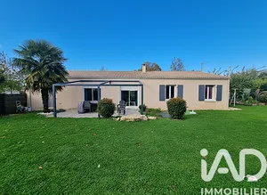 Maison à Aigondigné (79370)