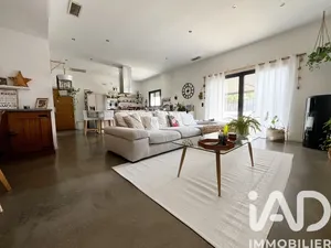 Maison à Saint-Hippolyte (66510)