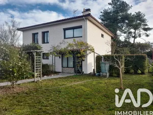 House at Parentis-en-Born (40160)