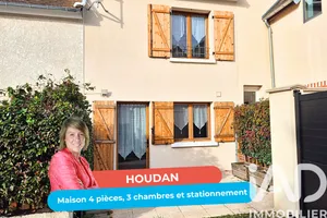 Maison à Houdan (78550)