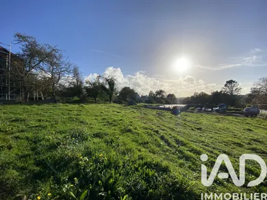 Land at Locquirec (29241)