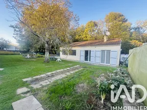 House at Landeronde (85150)