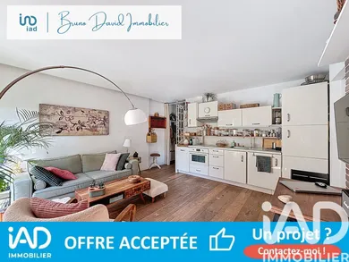 Apartment in Hyères (83400)