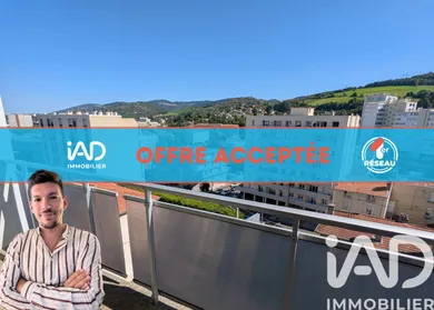 Apartment at Saint-Étienne (42100)