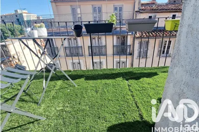 Immeuble à Toulon (83000)