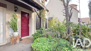 House at Les Mureaux (78130)