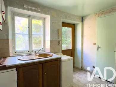 Immeuble à Tonnerre (89700)