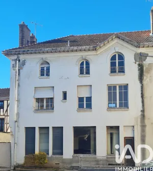 Building at Châlons-en-Champagne (51000)