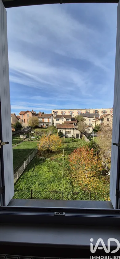 Apartment in Aurillac (15000)