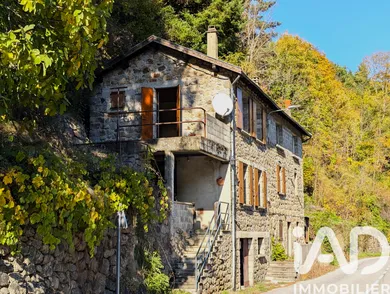 Maison de campagne à Accons (07160)
