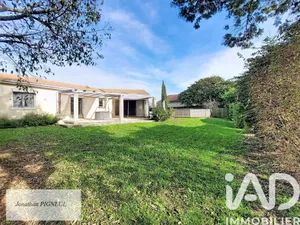 House at Ludon-Médoc (33290)