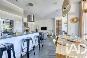 Apartment at Sanary-sur-Mer (83110)