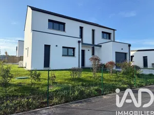 Maison à SAINT JEAN BREVELAY (56660)