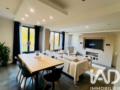 Apartment in L'Isle-Adam (95290)