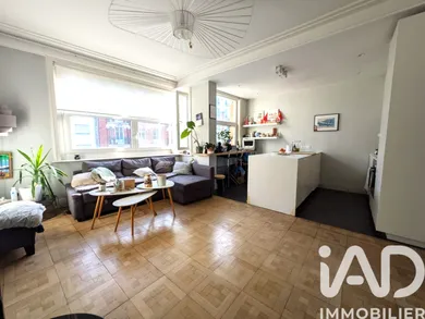 Apartment in Lille (59800)