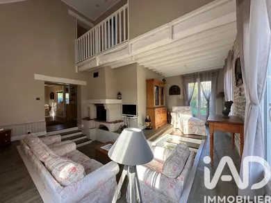 Maison traditionnelle à Étainhus (76430)