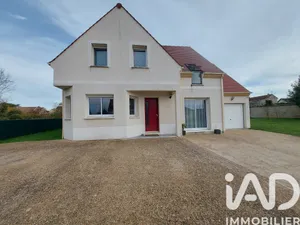 House at SAINT-MAMMES (77670)