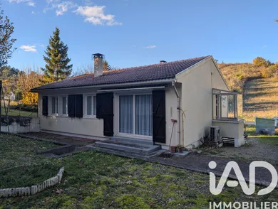 House at Vaux (89290)