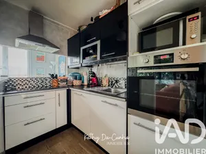 Apartment in Mantes-la-Jolie (78200)