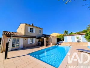 House at Roquebrune-sur-Argens (83520)