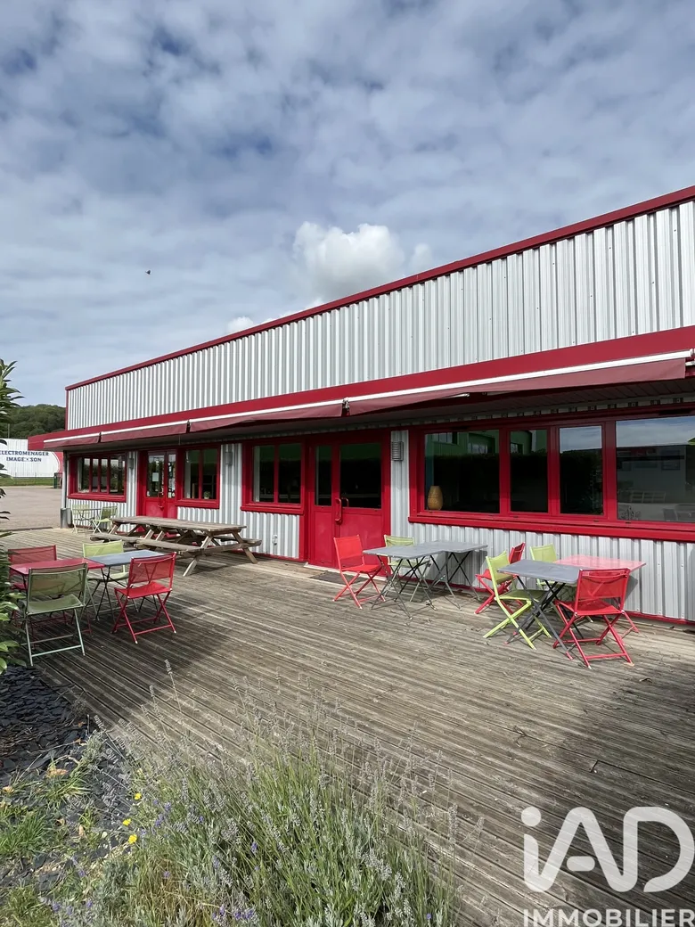Immeuble 374 m² · à Pouilly-en-Auxois · 374 m² · 380 000 €