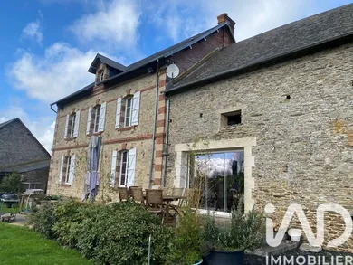 House at LES LOGES (14240)