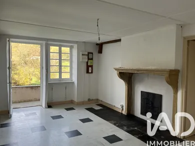 Maison à Sainte-Colombe-en-Auxois (21350)